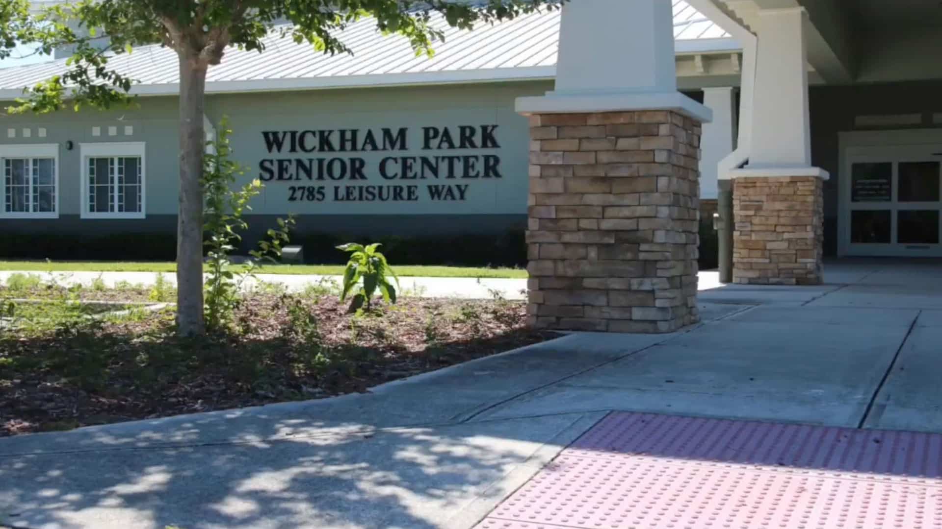 Wickham Park Senior Center